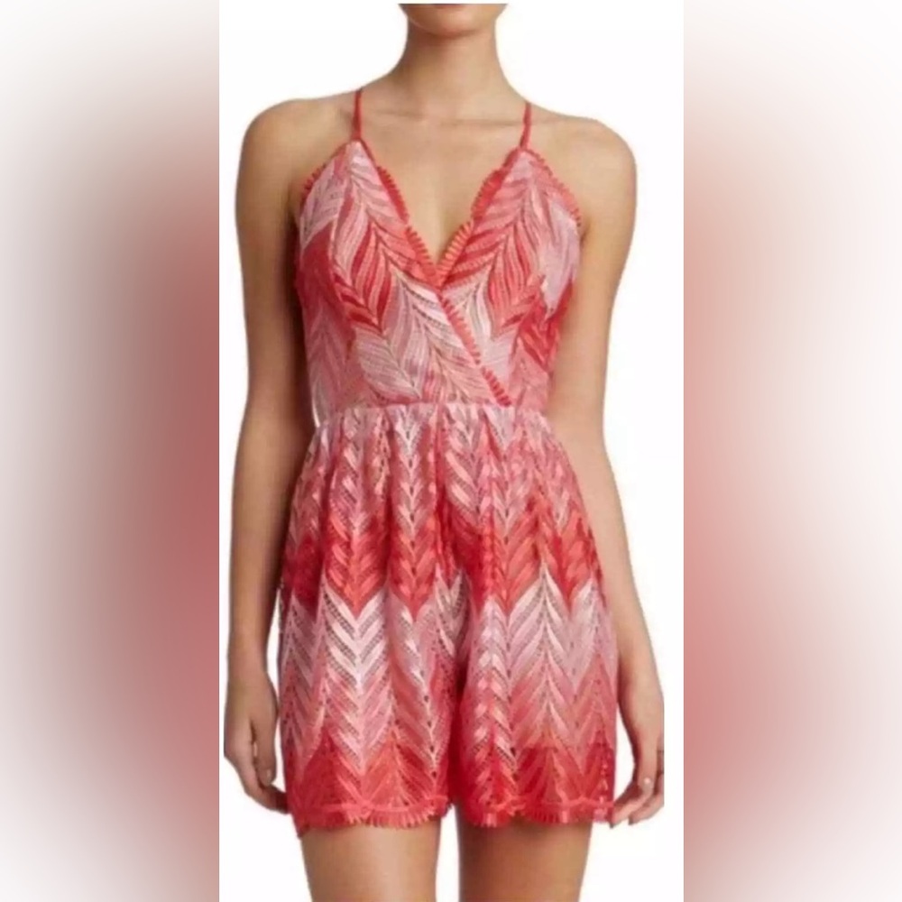 Dress The Population Brigitte Chevron Lace Romper Size xs